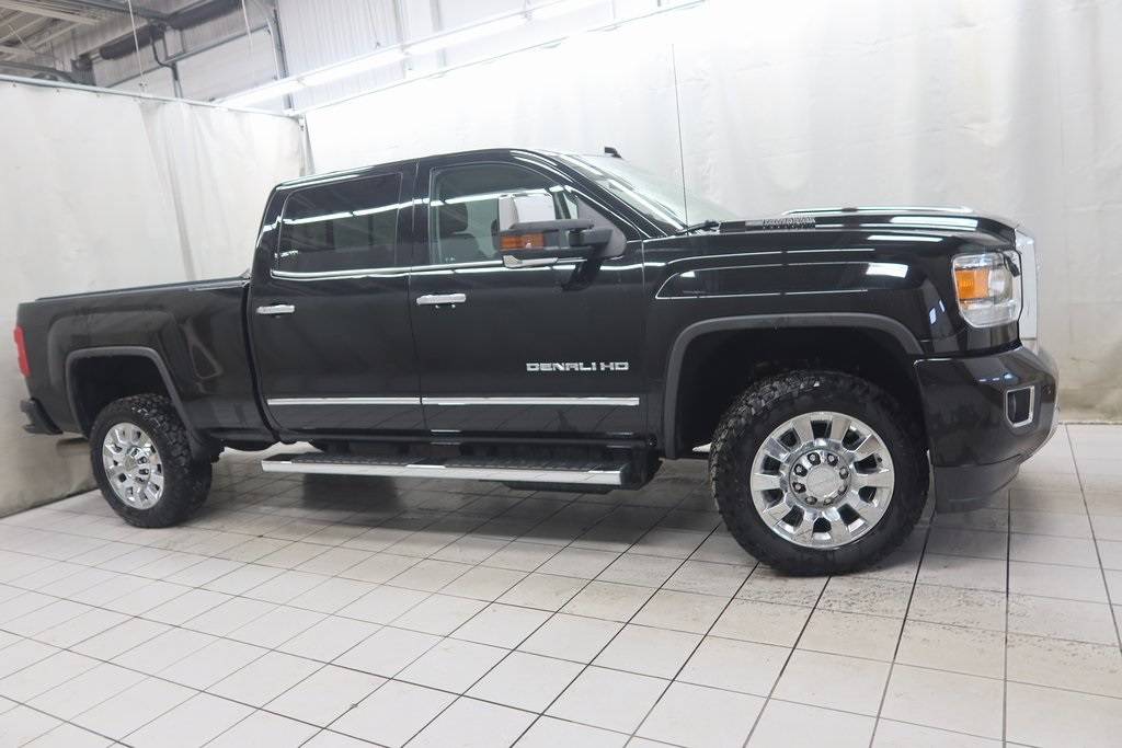 2019 GMC Sierra 2500HD Denali — Pickup Truck — 37,658 mi — Fargo, ND