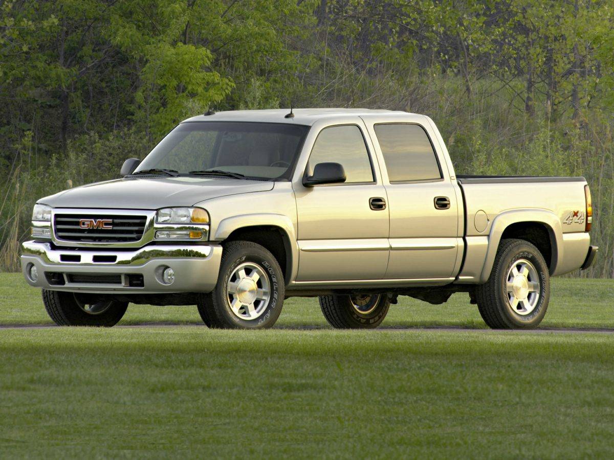 2005 GMC Sierra 1500 SLE — Pickup Truck — 182,944 mi — Fargo, ND