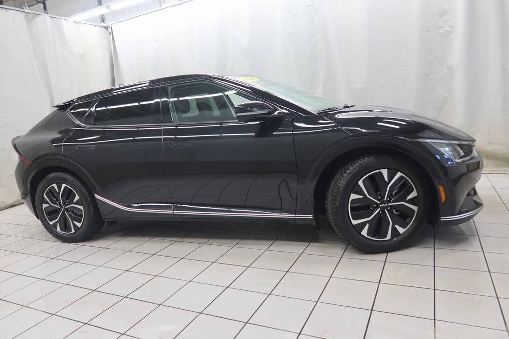 2022 Kia EV6 Wind — SUV — 33,217 mi — Fargo, ND
