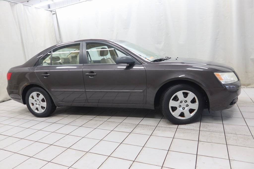 2009 Hyundai Sonata GLS — Sedan — 115,786 mi — Fargo, ND