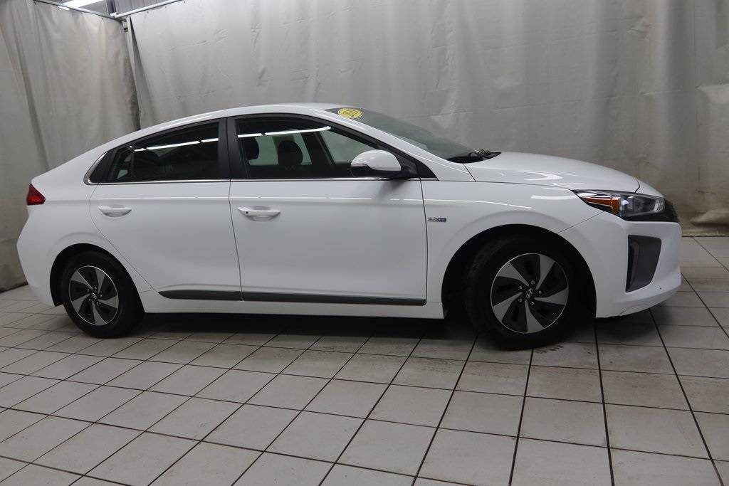 2019 Hyundai Ioniq Hybrid SEL — Hatchback — 123,760 mi — Fargo, ND