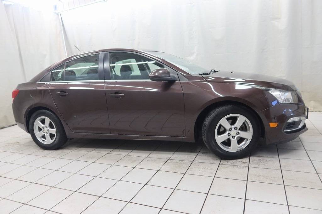 2015 Chevrolet Cruze 1LT — Sedan — 114,386 mi — Fargo, ND