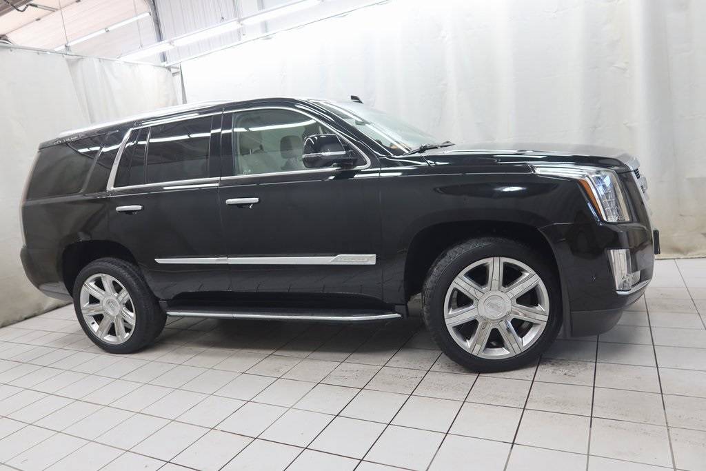 2020 Cadillac Escalade Luxury — SUV — 41,725 mi — Fargo, ND