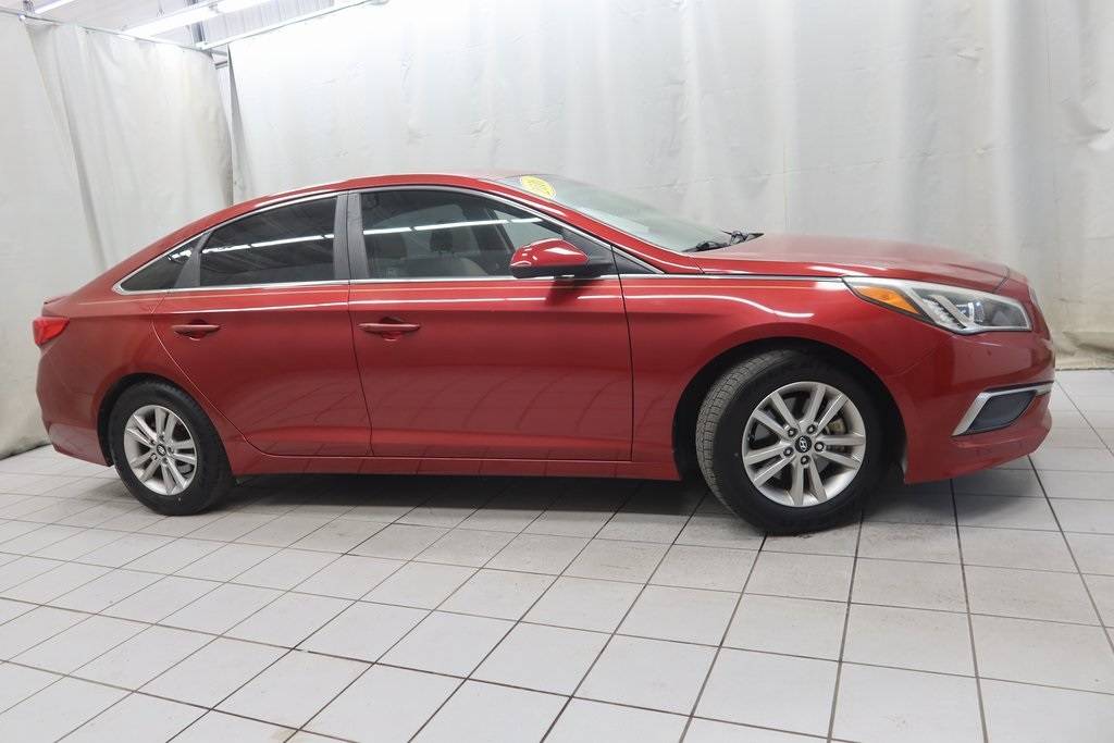 2016 Hyundai Sonata SE — Sedan — 74,960 mi — Fargo, ND