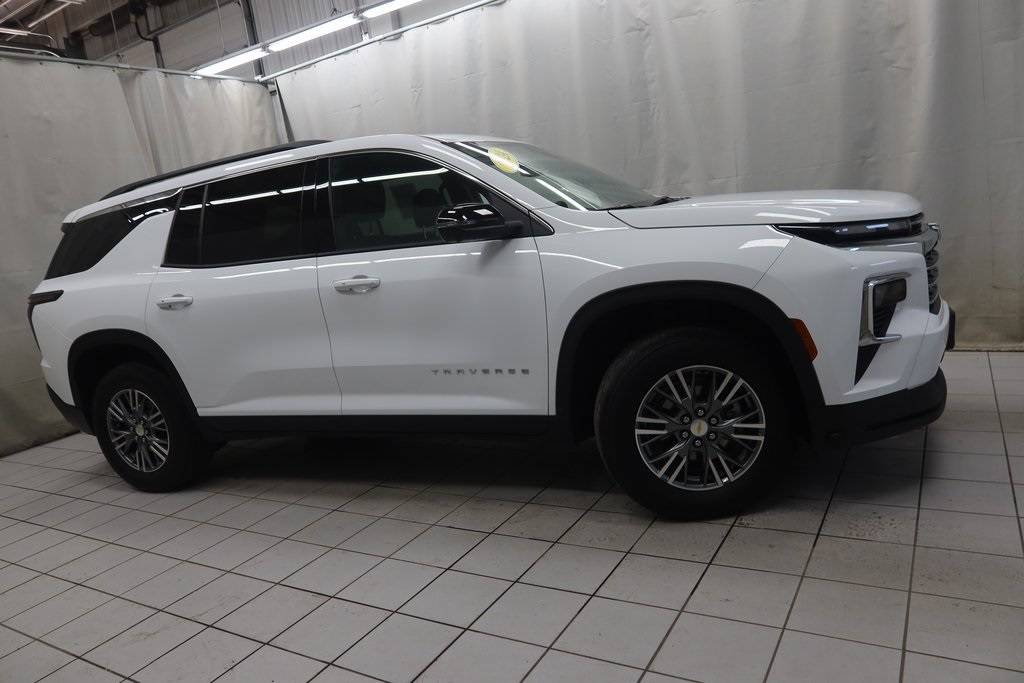 2024 Chevrolet Traverse LT — SUV — 30,906 mi — Fargo, ND