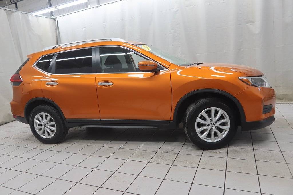 2018 Nissan Rogue SV — SUV — 99,711 mi — Fargo, ND