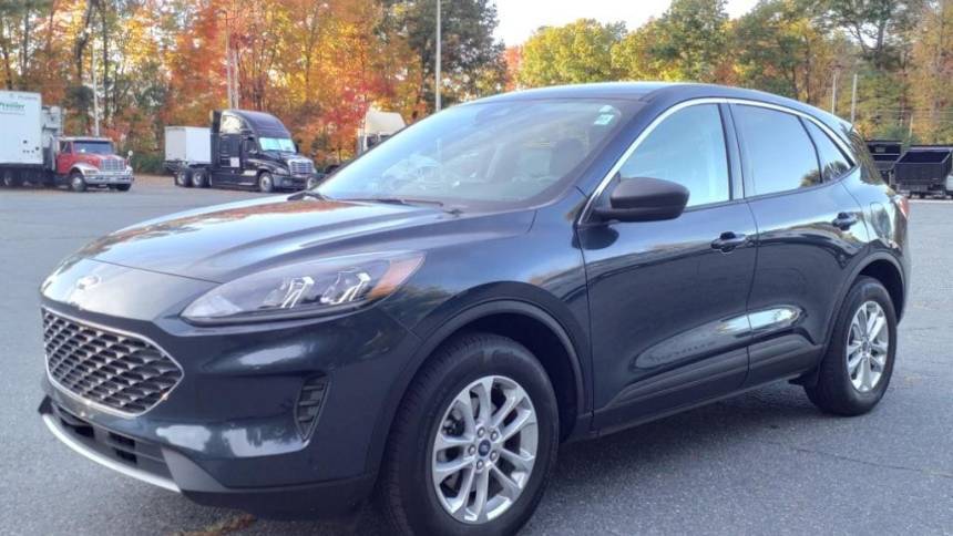 2022 Ford Escape SE — SUV — 16,894 mi — Ayer, MA