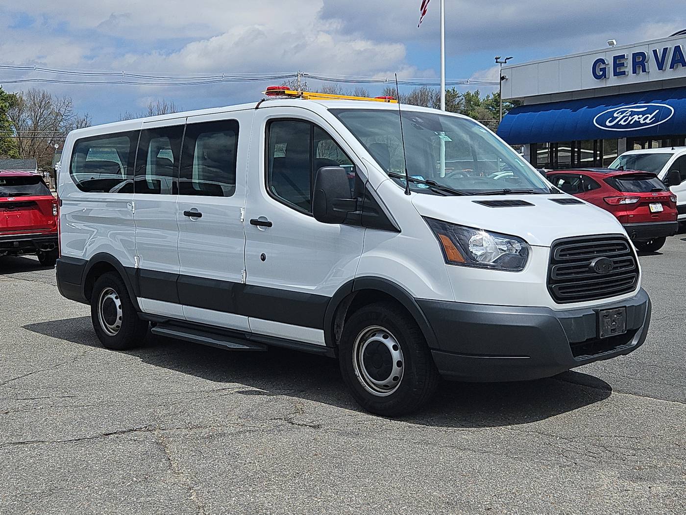 2018 Ford Transit Passenger Wagon T-150 XL — Passenger Van — 57,639 mi — Ayer, MA