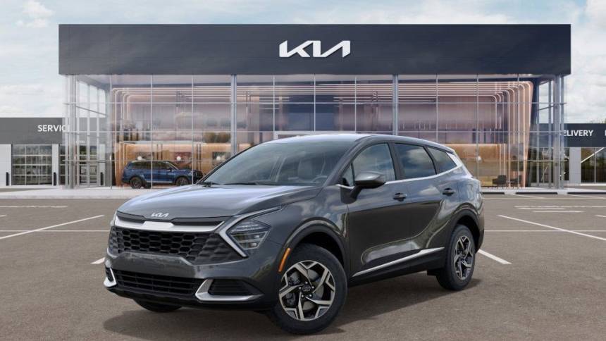 2025 Kia Sportage LX — SUV — 7,896 mi — Lowell, MA