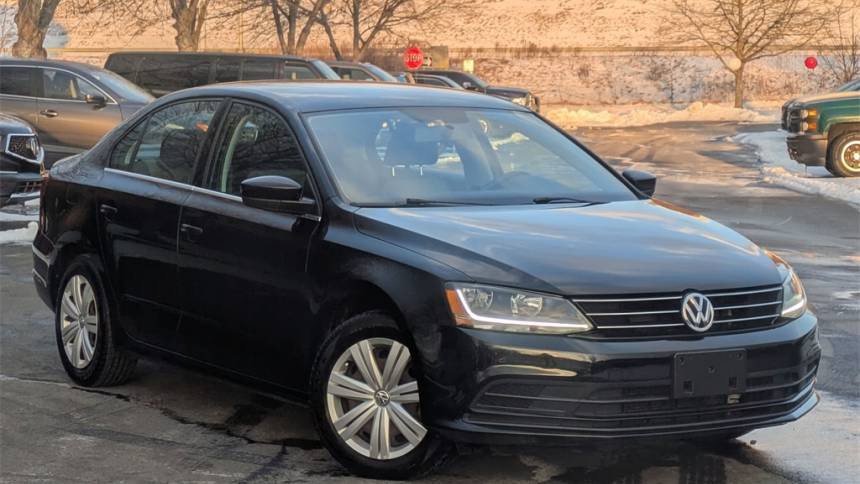 2017 Volkswagen Jetta 1.4T S — Sedan — 46,199 mi — DANBURY, CT