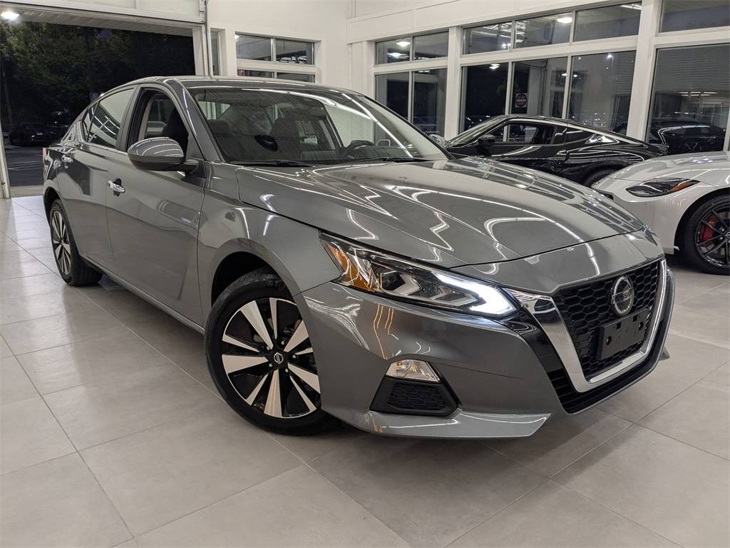2022 Nissan Altima SV — Sedan — 19,993 mi — DANBURY, CT