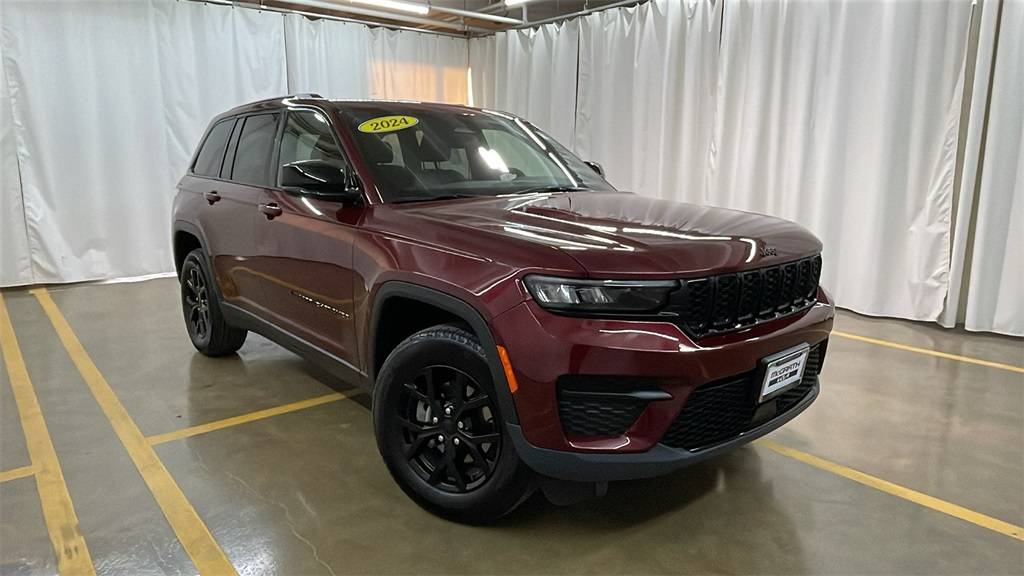 2024 Jeep Grand Cherokee Altitude — SUV — 12,871 mi — Highland Park, IL