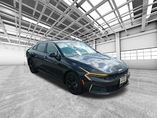 2025 Kia K5 LXS — Sedan — 16 mi — Highland Park, IL