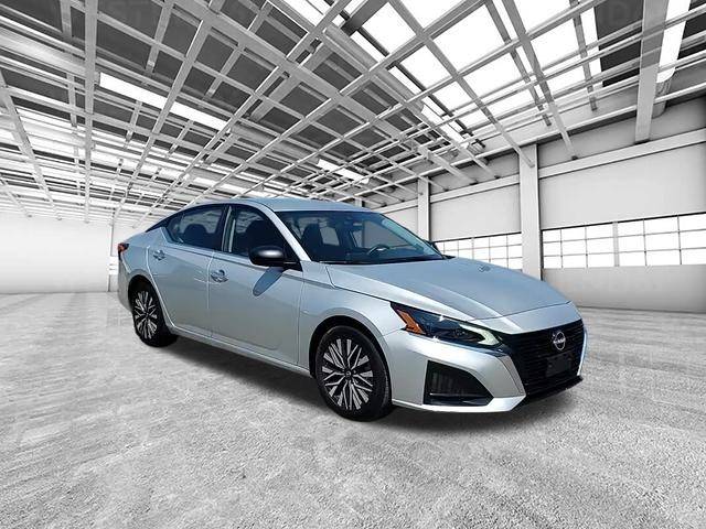 2024 Nissan Altima SV — Sedan — 16,625 mi — Highland Park, IL