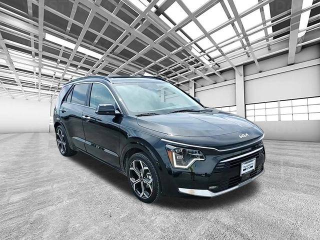 2024 Kia Niro Hybrid SX Touring — SUV — 9,729 mi — Highland Park, IL