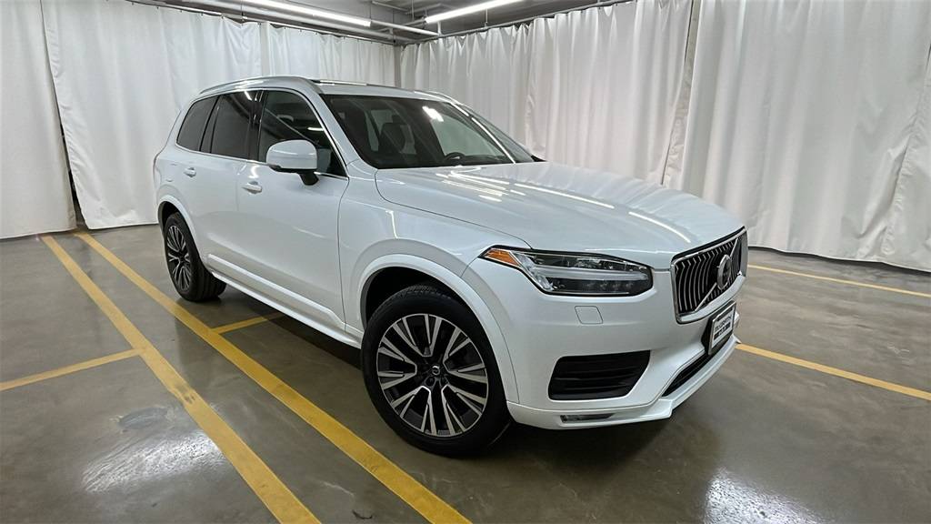 2021 Volvo XC90 Momentum — SUV — 41,130 mi — Highland Park, IL