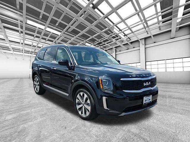 2022 Kia Telluride S — SUV — 35,835 mi — Highland Park, IL
