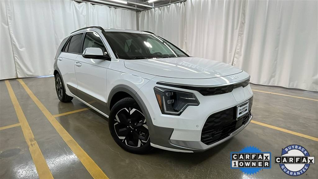 2023 Kia Niro EV Wave — SUV — 8,638 mi — Highland Park, IL