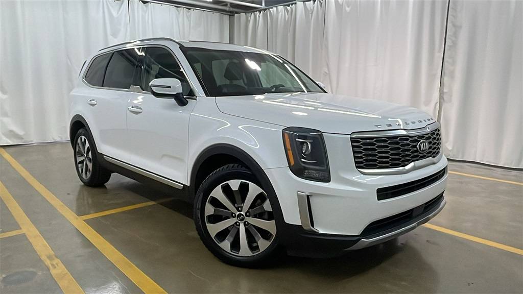 2020 Kia Telluride S — SUV — 109,947 mi — Highland Park, IL