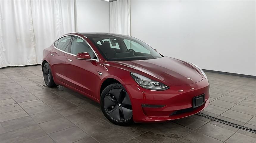 2018 Tesla Model 3 Performance — Sedan — 65,451 mi — Highland Park, IL