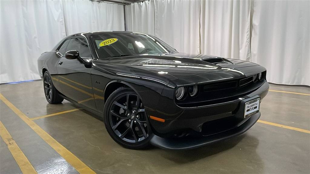 2023 Dodge Challenger R/T — Coupe — 7,212 mi — Highland Park, IL