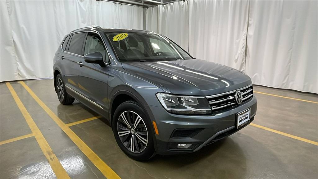 2019 Volkswagen Tiguan SEL — SUV — 58,121 mi — Highland Park, IL