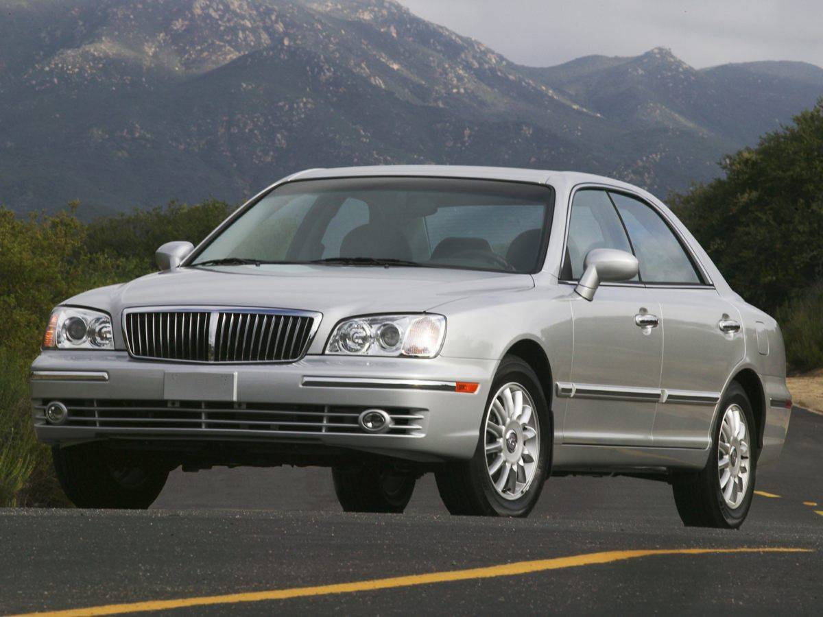 2004 Hyundai XG350 Base — Sedan — 95,100 mi — Highland Park, IL