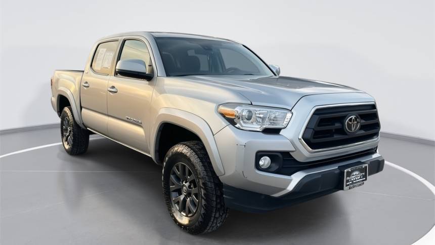 2022 Toyota Tacoma SR5 — Pickup Truck — 62,696 mi — Highland Park, IL