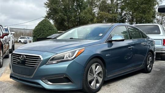 2016 Hyundai Sonata Hybrid Limited — Sedan — 124,367 mi — Pensacola, FL