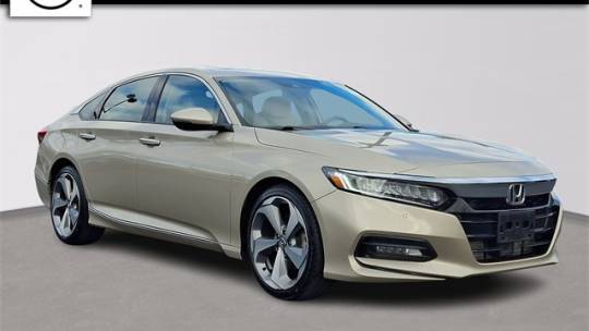 2019 Honda Accord Touring — Sedan — 113,427 mi — Groton, CT