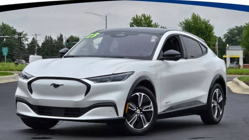 2023 Ford Mustang Mach-E Premium — SUV — 18,239 mi — Plano, IL