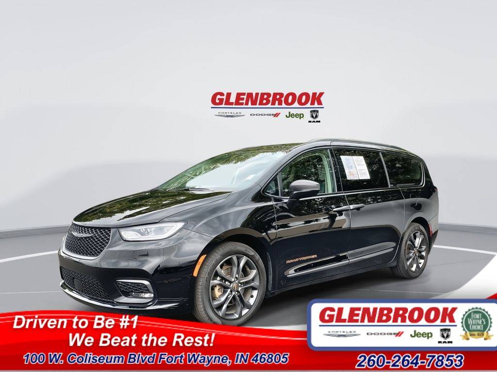 2024 Chrysler Pacifica Touring L — Minivan — 57,469 mi — Fort Wayne, IN