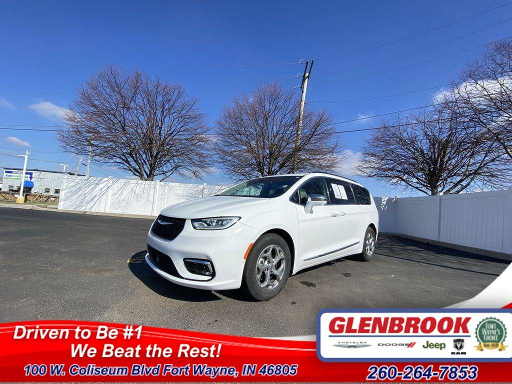 2022 Chrysler Pacifica Limited — Minivan — 69,661 mi — Fort Wayne, IN
