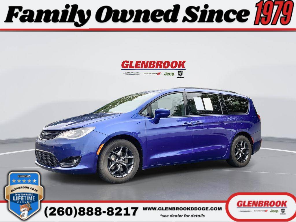 2018 Chrysler Pacifica Touring L — Minivan — 119,220 mi — Fort Wayne, IN