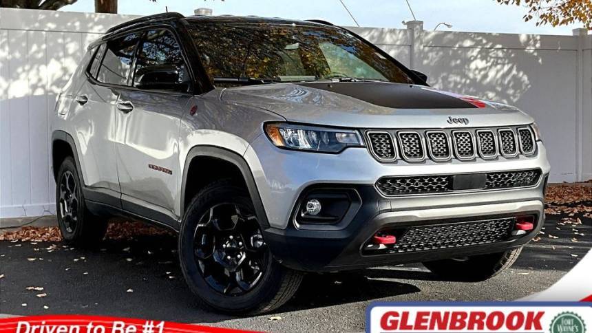 2023 Jeep Compass Trailhawk — SUV — 7,627 mi — Fort Wayne, IN