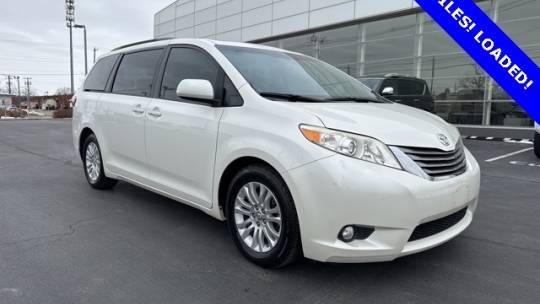 2017 Toyota Sienna XLE — Minivan — 47,153 mi — Lexington, KY