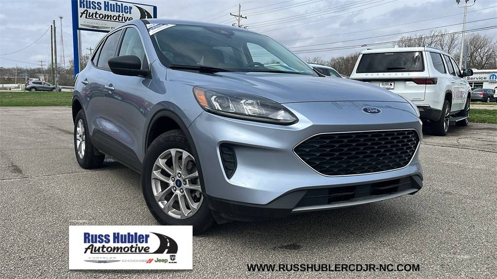 2022 Ford Escape SE — SUV — 33,220 mi — New Castle, IN