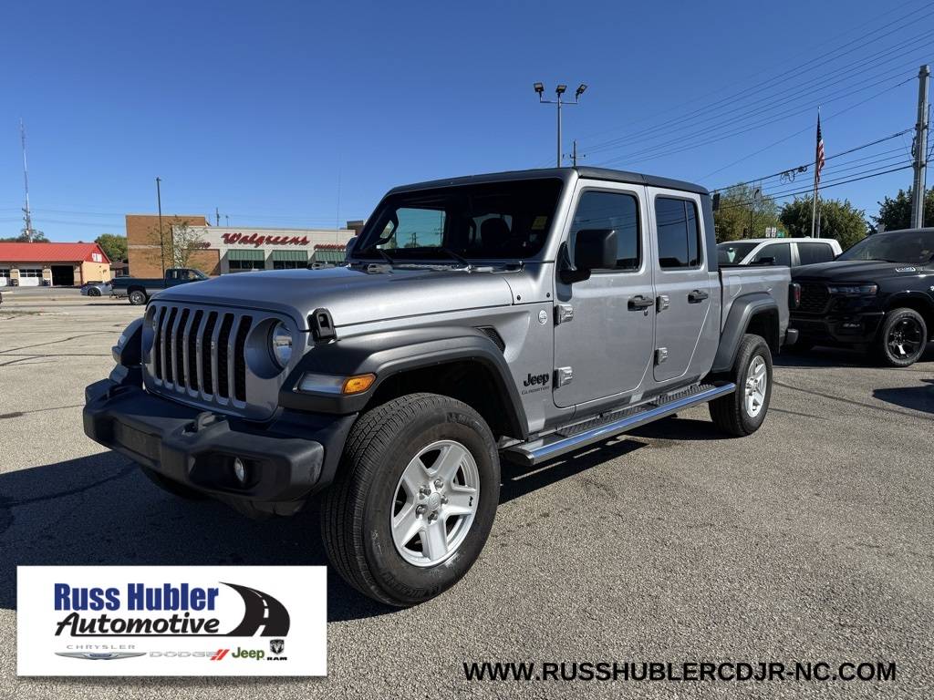 2020 Jeep Gladiator Sport S — Pickup Truck — 63,996 mi — New Castle, IN