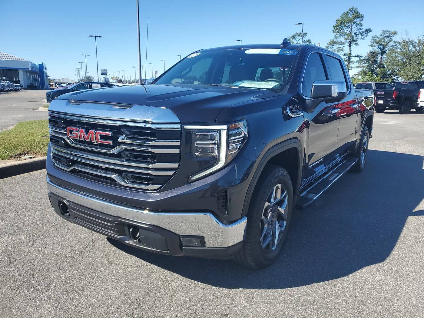2022 GMC Sierra 1500 SLT — Pickup Truck — 49,367 mi — Panama City, FL