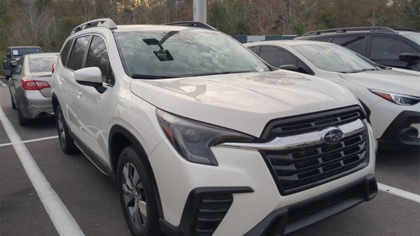 2024 Subaru Ascent Premium — SUV — 4,941 mi — Wesley Chapel, FL