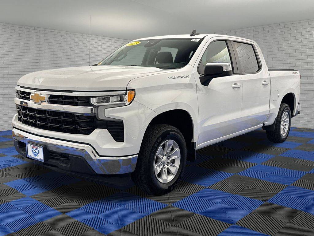 2023 Chevrolet Silverado 1500 LT — Pickup Truck — 78,116 mi — Reading, MA