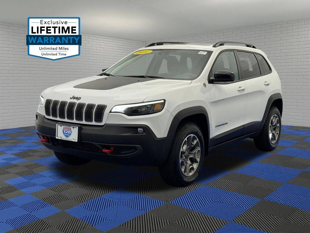 2022 Jeep Cherokee Trailhawk — SUV — 23,121 mi — Reading, MA