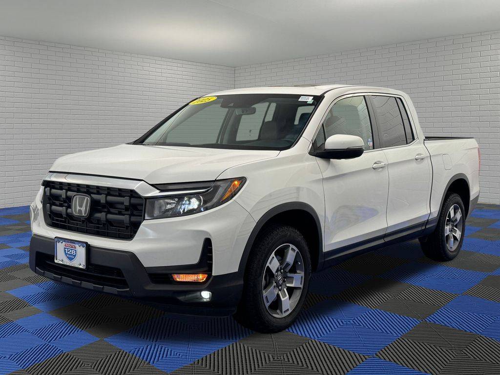 2025 Honda Ridgeline RTL — Pickup Truck — 2,153 mi — Reading, MA