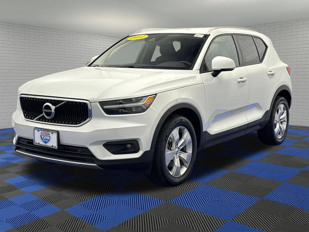 2021 Volvo XC40 Momentum — SUV — 56,831 mi — Reading, MA