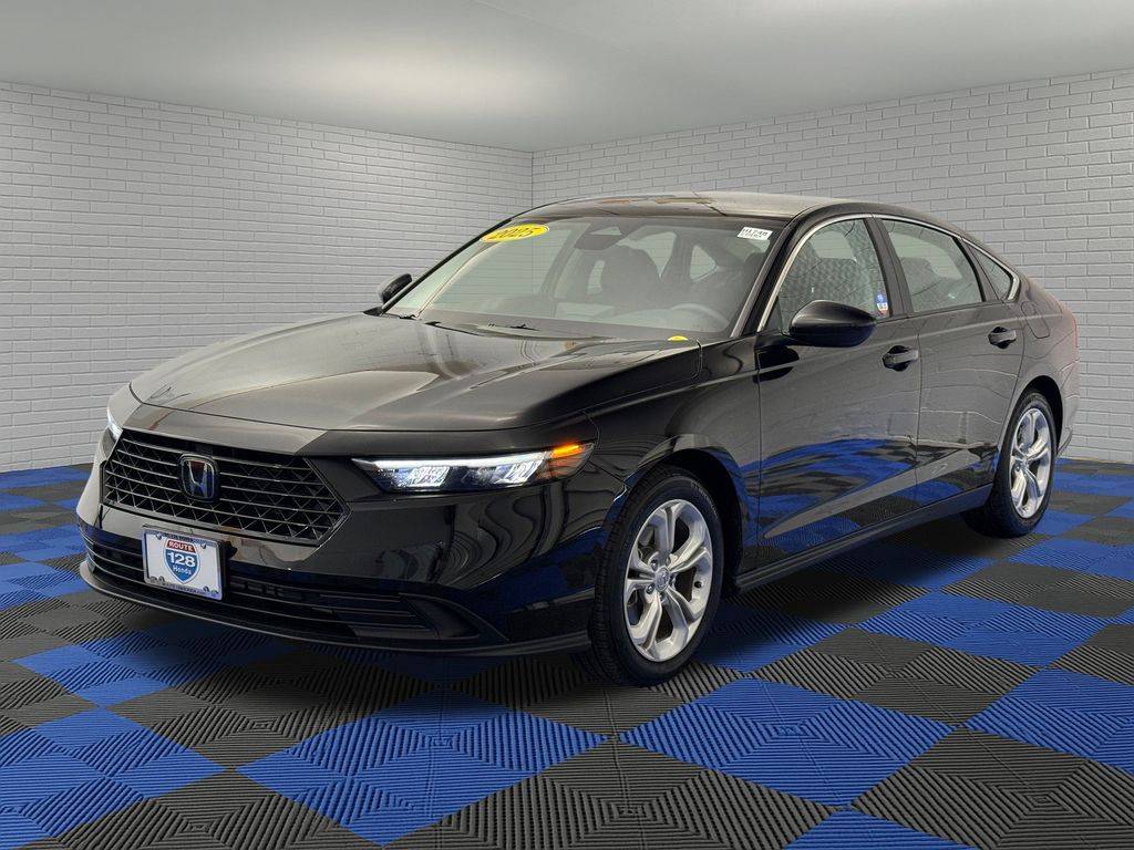 2025 Honda Accord LX — Sedan — 1,968 mi — Reading, MA