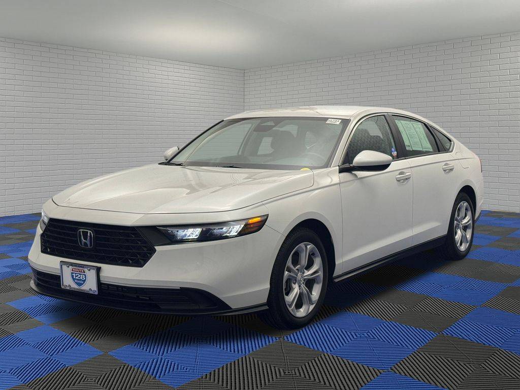 2025 Honda Accord LX — Sedan — 2,643 mi — Reading, MA