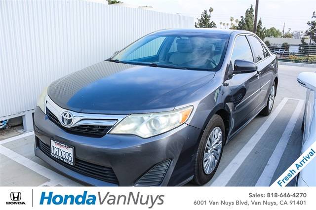 2014 Toyota Camry LE — Sedan — 178,843 mi — Van Nuys, CA