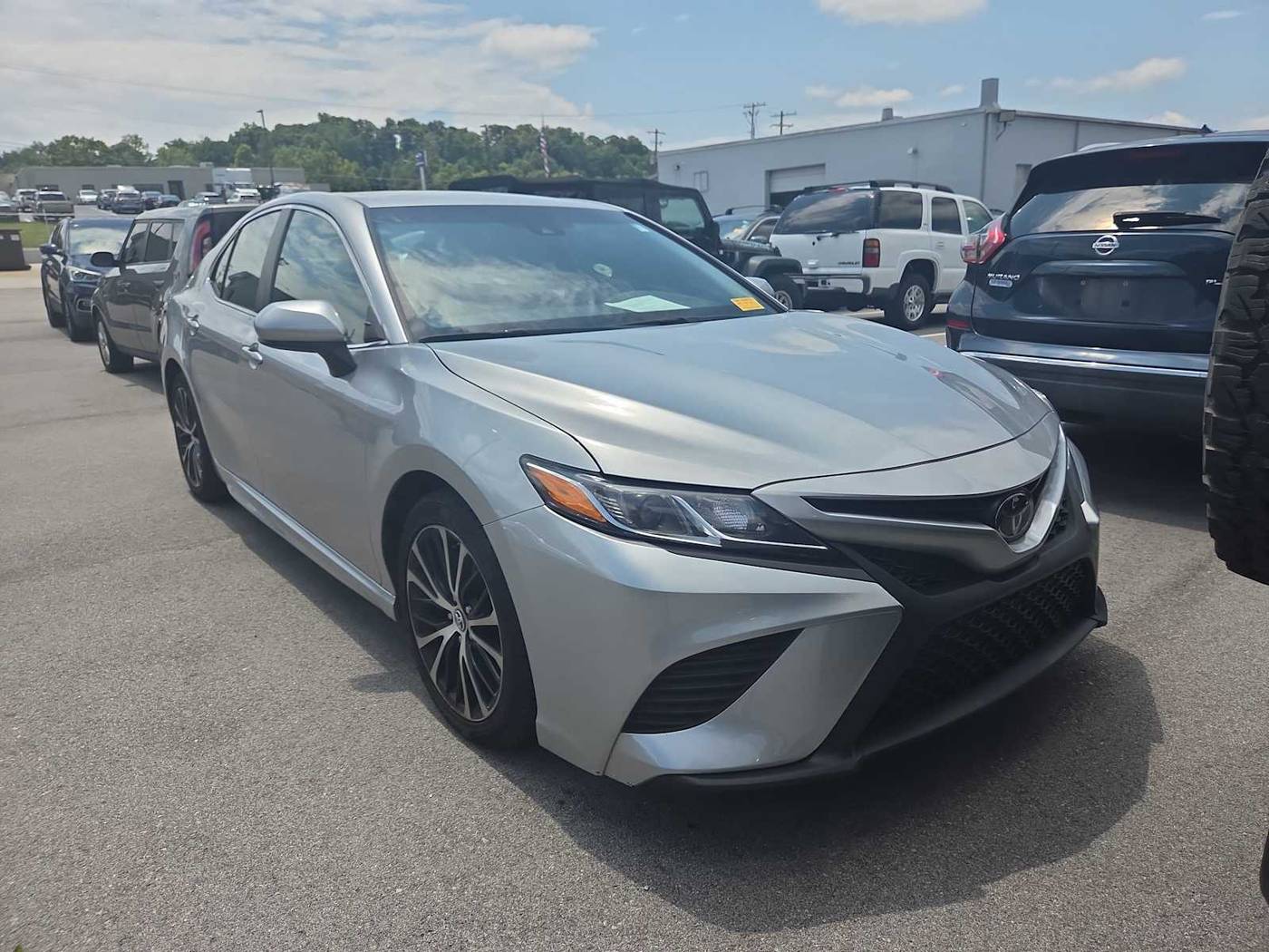 2018 Toyota Camry SE — Sedan — 158,836 mi — Knoxville, TN