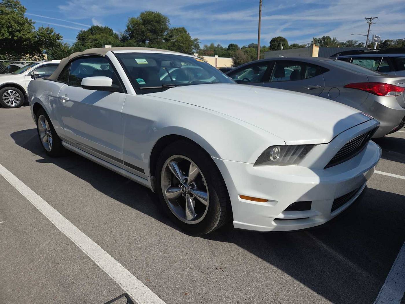 2014 Ford Mustang V6 Premium — Convertible — 110,540 mi — Knoxville, TN
