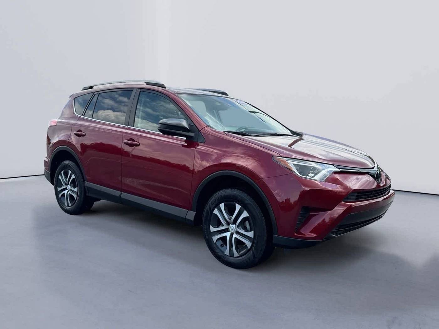 2018 Toyota RAV4 LE — SUV — 53,839 mi — Knoxville, TN